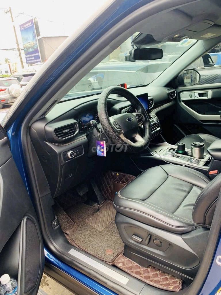 Chính Hãng Ford Explorer 2021 -XHĐ FULL - 50000 km. Mua bán Ô tô tại Quận 12 Tp Hồ Chí Minh được đăng bởi Hoàng Ford SG hình 5