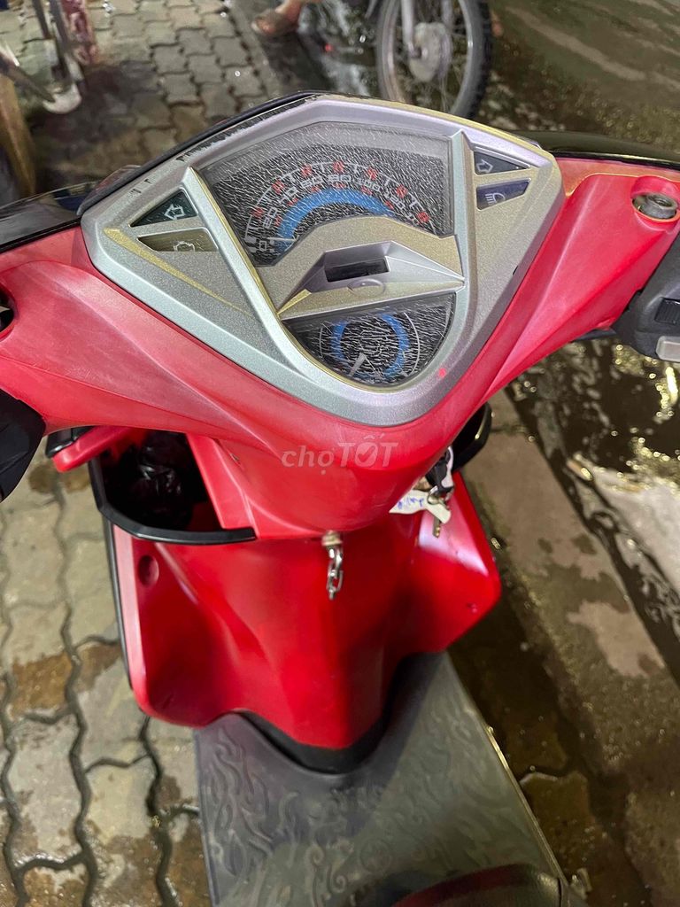 Yamaha Luvias Fi 2013 2013 BS 65HA. Mua bán Xe máy tại Quận Ninh Kiều Cần Thơ được đăng bởi Cầm Đồ Anh Quý hình 7