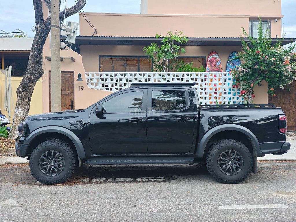 Ford Raptor 2025 Đen 1.5 vạn