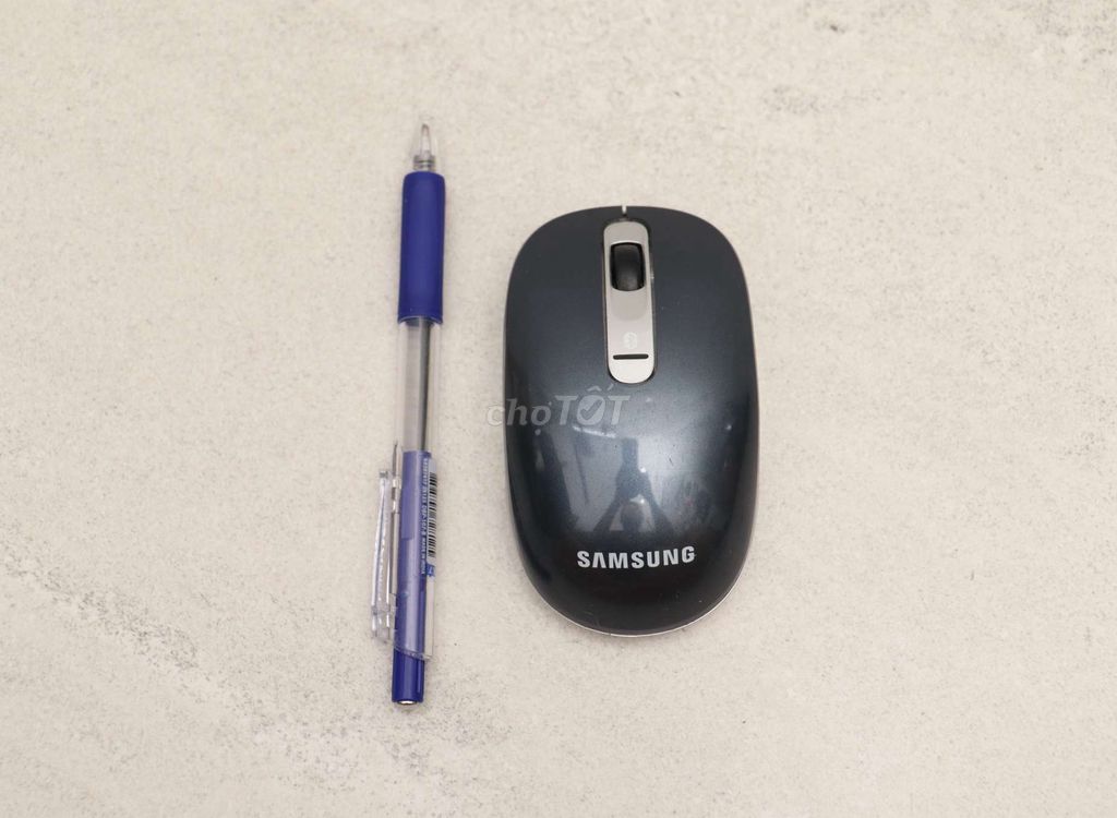 Chuột Samsung Bluetooth Xám Đã sử dụng. Mua bán Phụ kiện (Màn hình, Chuột...) tại Quận 6 Tp Hồ Chí Minh được đăng bởi hnqa hình 1