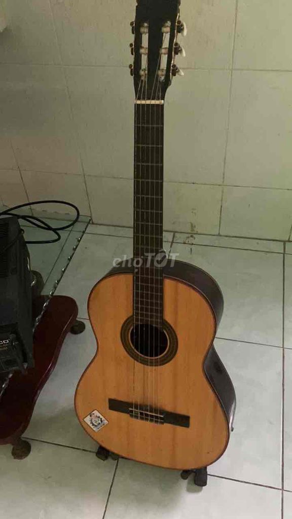 Đàn guitar Classic Đã qua sử dụng. Mua bán Nhạc cụ tại Huyện Củ Chi Tp Hồ Chí Minh được đăng bởi Minh Thơ hình 1