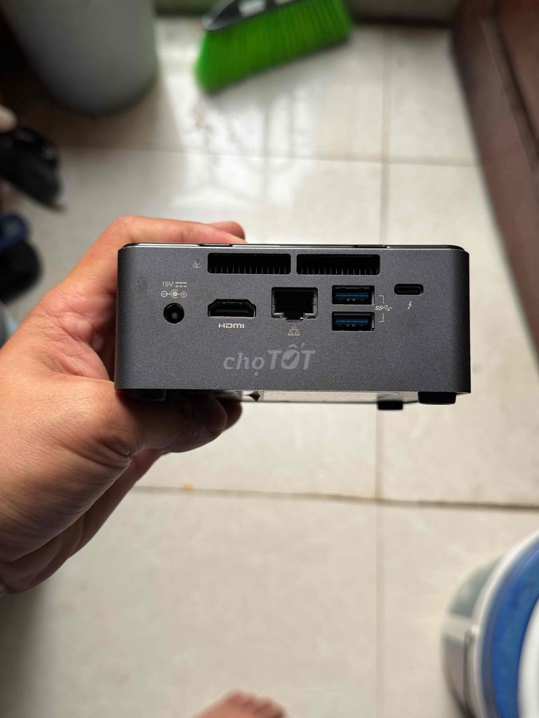 Máy tính mini Intel NUC7I5BNH. Mua bán Máy tính để bàn tại Quận Cầu Giấy Hà Nội được đăng bởi Ngọc Hà Võ hình 1