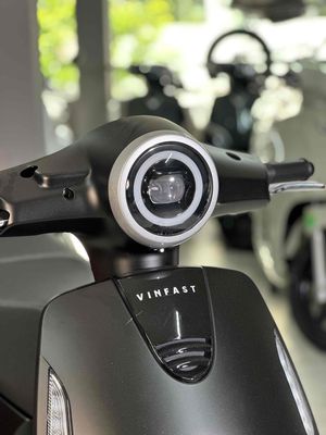 SIÊU PHẨM EVO GRAND + TẶNG BAGA SAU / KHUNG BẢO VỆ. Mua bán Xe điện tại Quận 5 Tp Hồ Chí Minh được đăng bởi Nguyễn Nghĩa hình 1