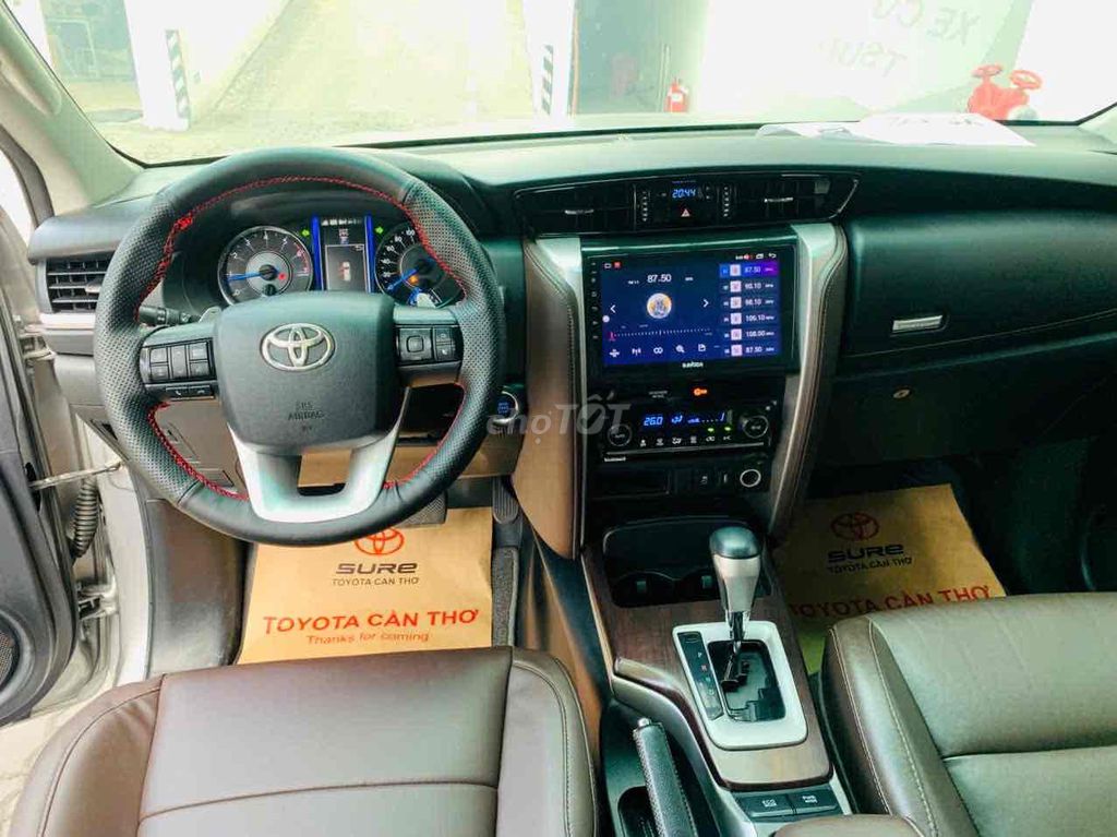Toyota Fortuner 2017 2.7V 4x2 AT - bảo hành Toyota. Mua bán Ô tô tại Quận Cái Răng Cần Thơ được đăng bởi TOYOTA SURE CẦN THƠ XE QUA SỬ DỤNG CHÍNH HÃNG hình 10