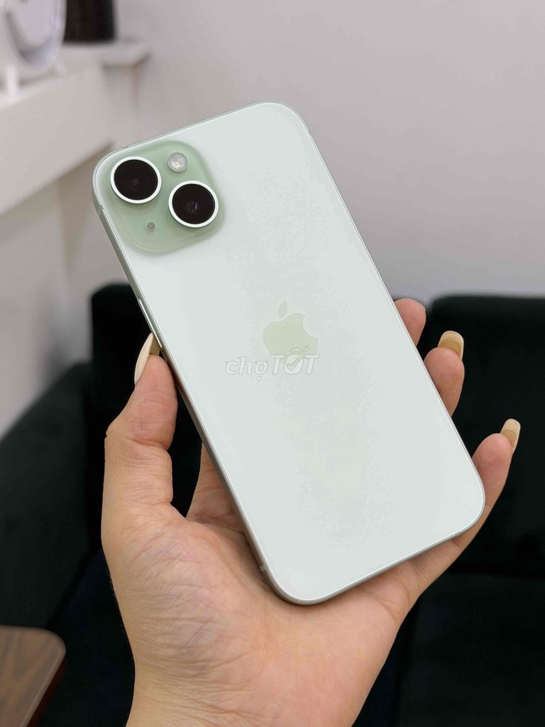 🍎𝐢𝐏𝐡𝐨𝐧𝐞 𝟏𝟓 𝐆𝐫𝐞𝐞𝐧 𝟏𝟐𝟖𝐆 𝐇𝐢̀𝐧𝐡 𝐓𝐡𝐮̛́𝐜 𝟗𝟖,𝟓% | 🔋𝐙𝐢𝐧 𝟖𝟖%👇. Mua bán Điện thoại tại Quận Hải An Hải Phòng được đăng bởi Phạm Huyền Hoàng Dũng Mobile  hình 1