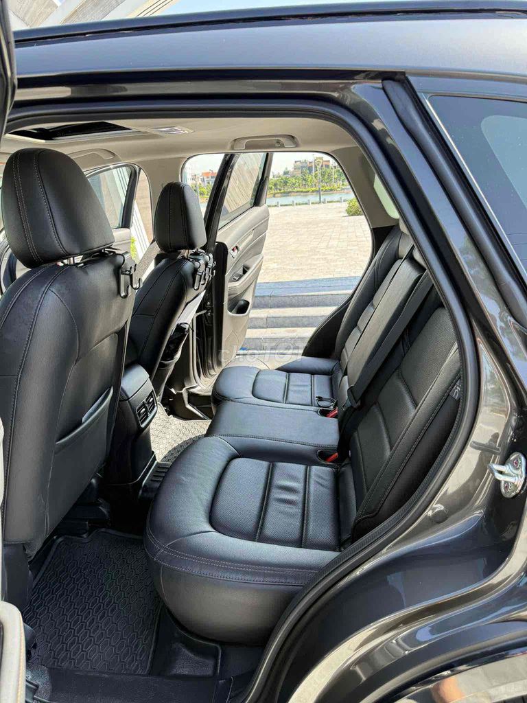 Mazda CX 5 2024 Premium 2.0 AT - 14000 km. Mua bán Ô tô tại Quận Ba Đình Hà Nội được đăng bởi Pedro hình 5