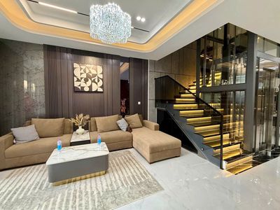 NHÀ MỚI ĐẸP THIẾT KẾ HIỆN ĐẠI CÓ THANG MÁY KĐT MỸ GIA THÁI HƯNG