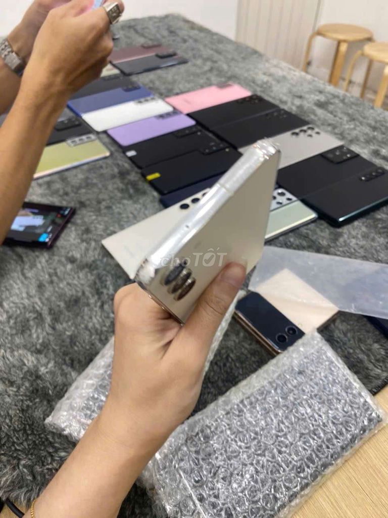 samsung s23 plus 5G 2sim zin áp đẹp keng. Mua bán Điện thoại tại Quận Bình Thạnh Tp Hồ Chí Minh được đăng bởi Minh phương hình 1