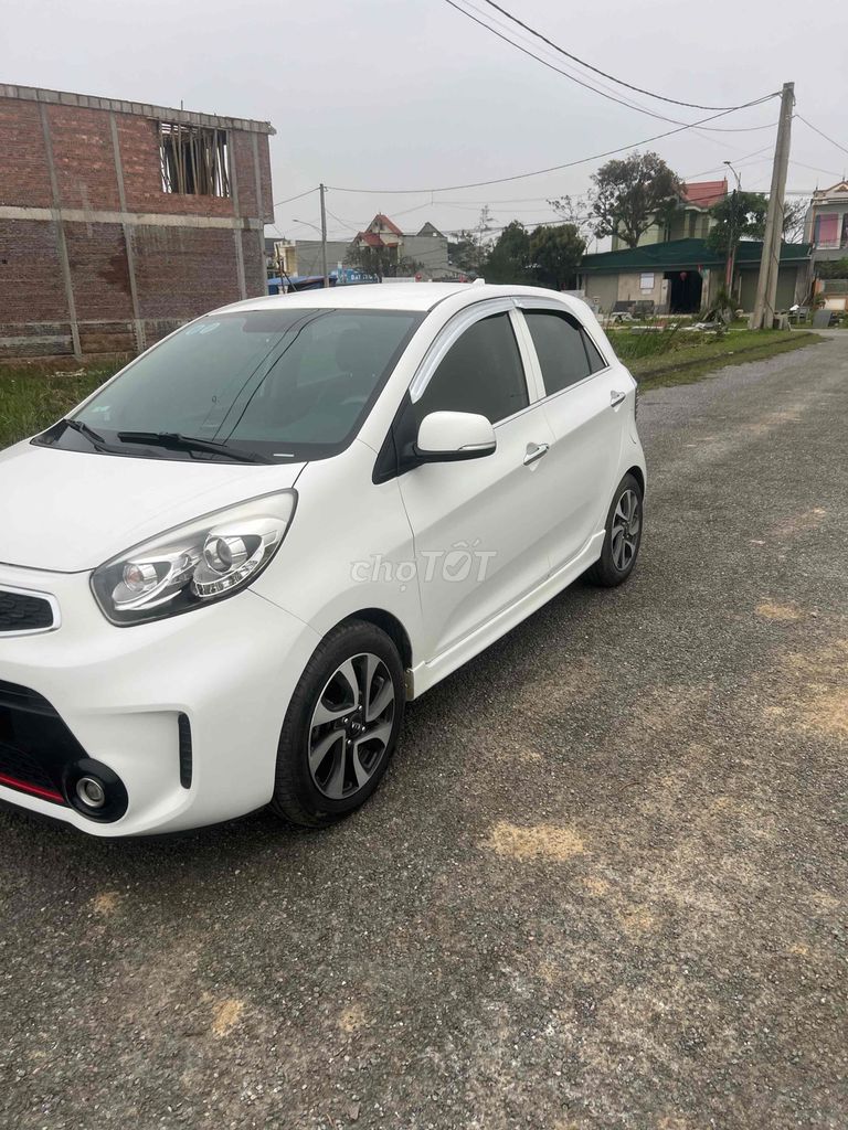 Kia Morning 2017 Si 1.25 MT - 130000 km