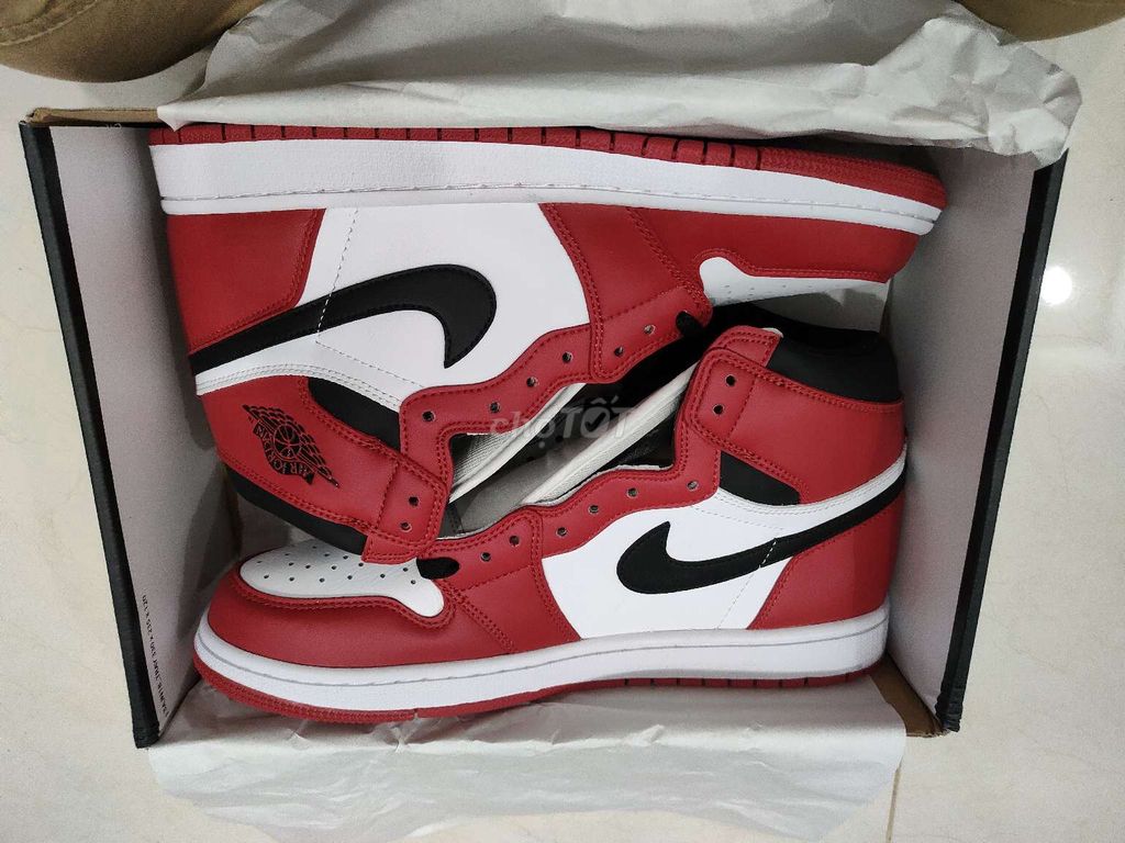 Chicago cổ cao Size 45 Full box thanh lý