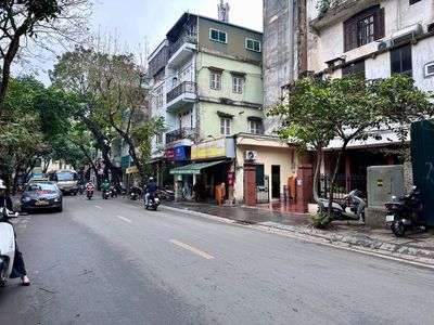 Haus in Hai Bà Trưng