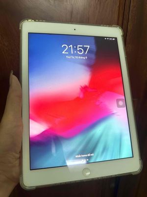 Thanh lý iPad Air 1 có sim 4G- 16GB Trắng đẹp