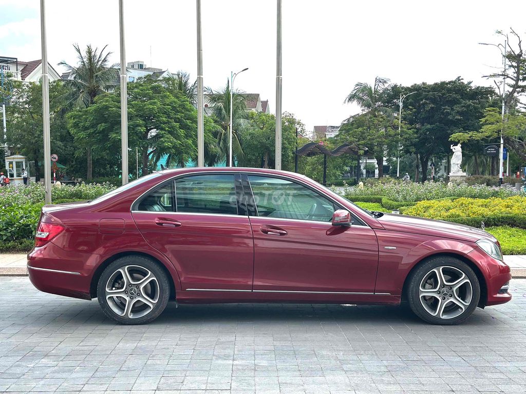 BÁN MER C250 2011 CHẤT LƯỢNG CAO ***. Mua bán Ô tô tại Quận Long Biên Hà Nội được đăng bởi Em Minh hình 14