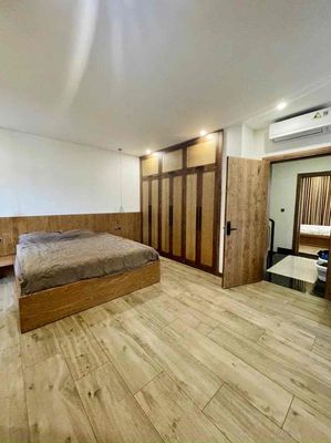 Rent · 5 bd · 240 м² · Quận Bình Thạnh, ул. Đường Đặng Thùy Trâm