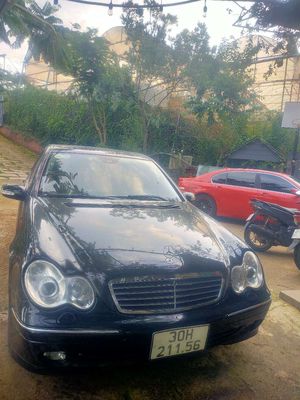 Xe mec C240. Mua bán Ô tô tại Huyện Củ Chi Tp Hồ Chí Minh được đăng bởi Thanh