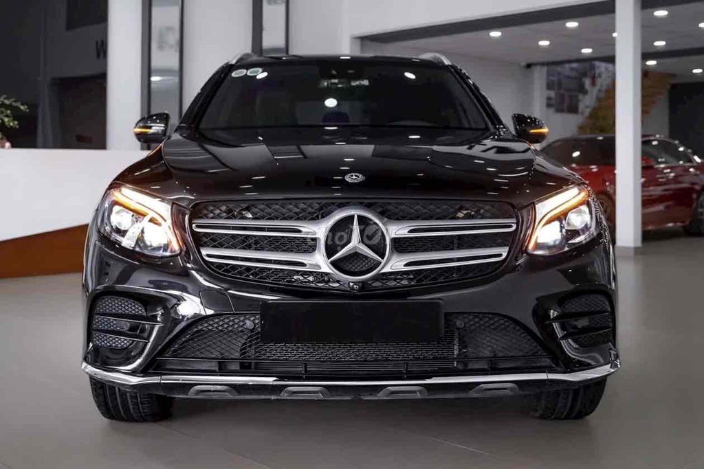 Mercedes GLC300 4MATIC 2019 Bao Check Test. Mua bán Ô tô tại Quận Bình Tân Tp Hồ Chí Minh được đăng bởi Hoàng Thọ hình 1