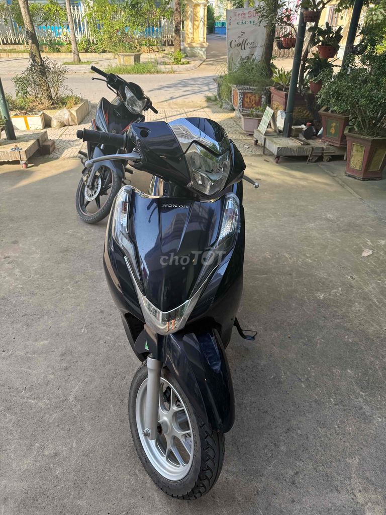 Bán xe Lead. Mua bán Xe máy tại Thành phố Thanh Hóa Thanh Hóa được đăng bởi Quang Tín hình 1