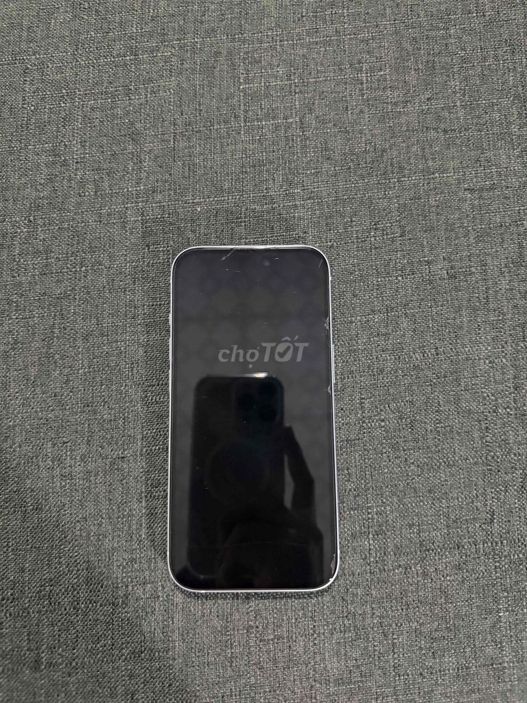 Apple iPhone 15 128GB Trắng Đã sử dụng. Mua bán Điện thoại tại Thành phố Thuận An Bình Dương được đăng bởi Tuan Pham hình 1