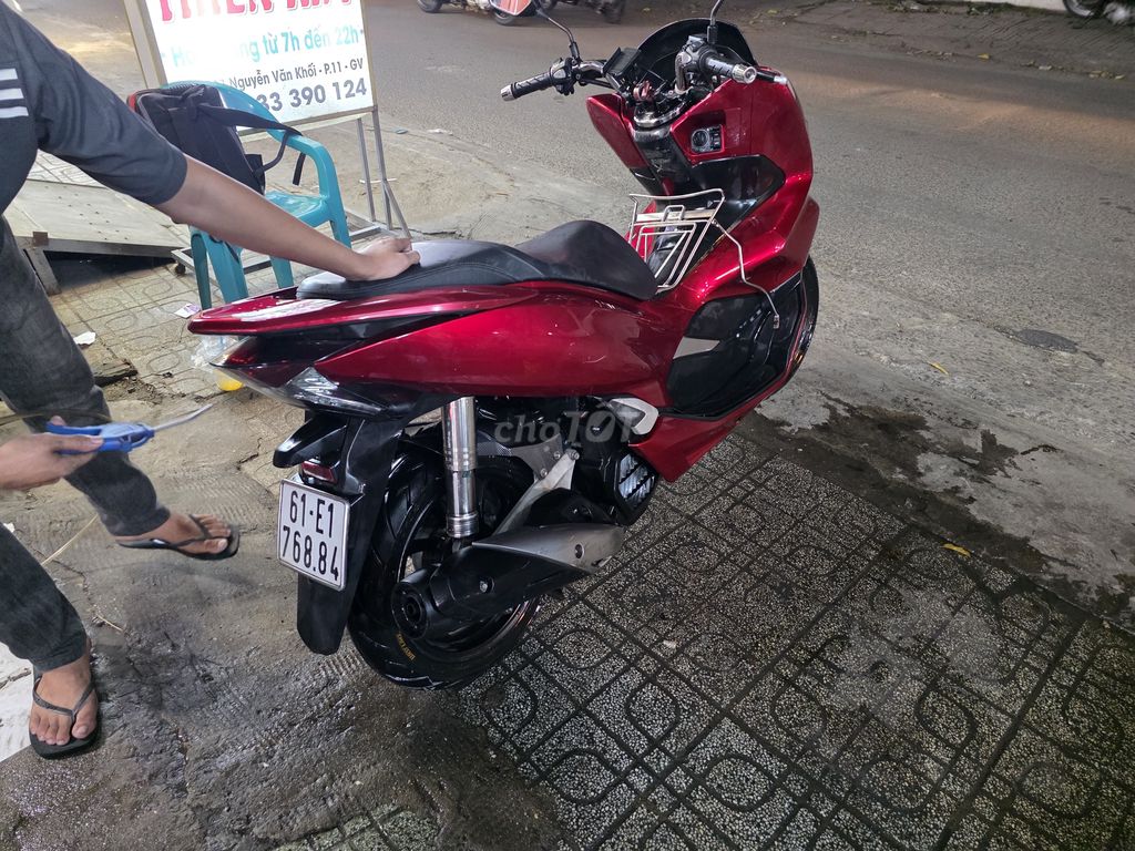 CHÍNH CHỦ CẦN BÁN PCX LÊN VF3. Mua bán Xe máy tại Quận Gò Vấp Tp Hồ Chí Minh được đăng bởi Hoàng Phong hình 4