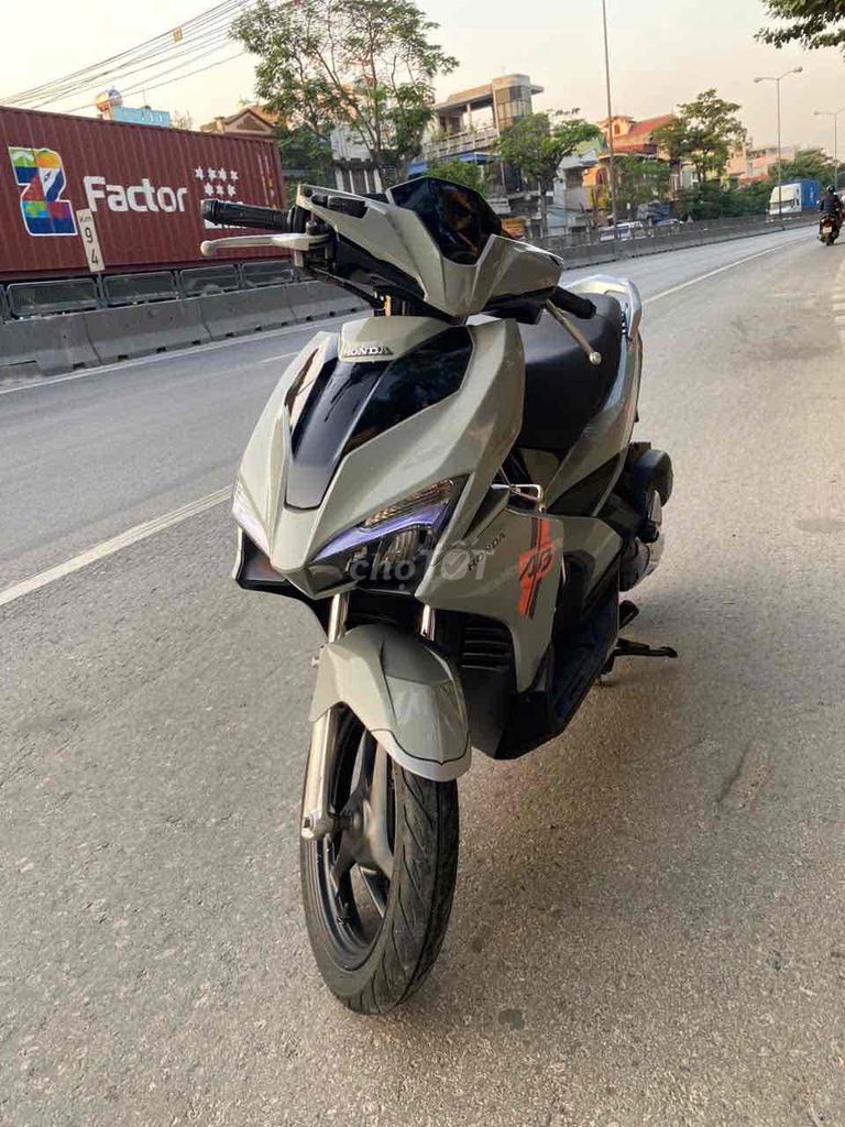 Honda Airblade chính chủ zin đẹp như hình. Mua bán Xe máy tại Quận Hồng Bàng Hải Phòng được đăng bởi Ly  hình 3