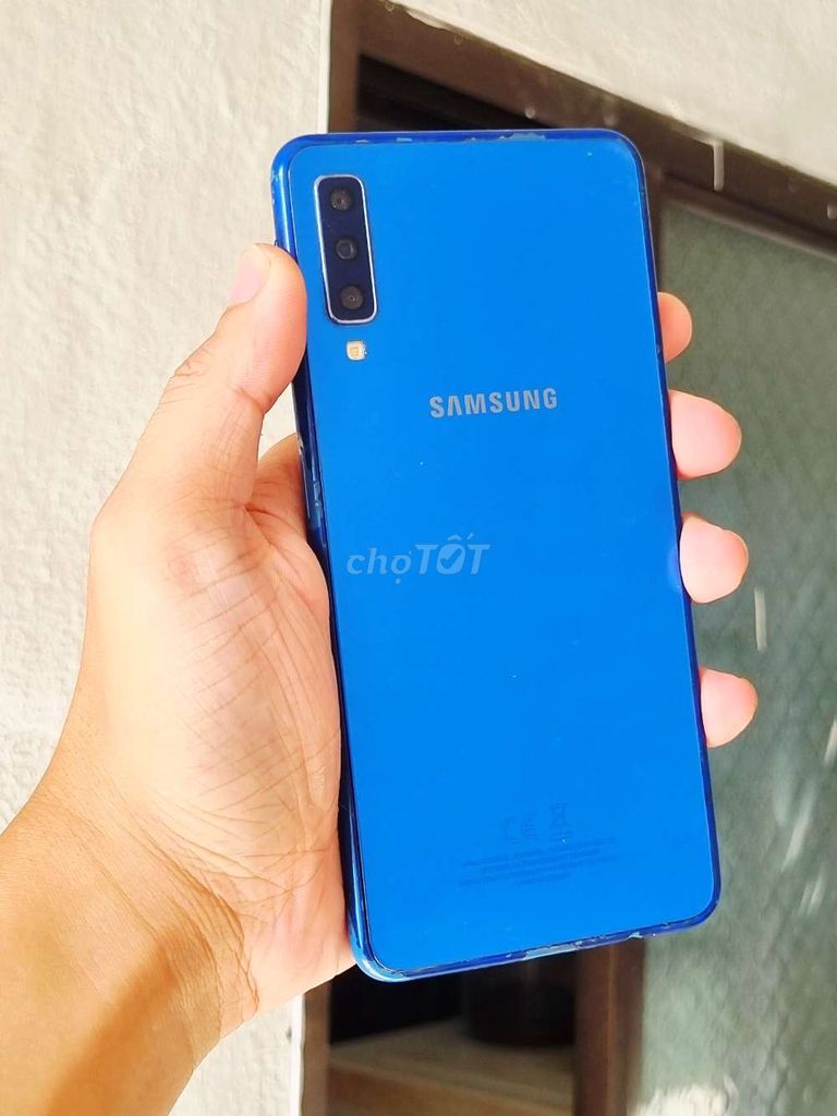 Samsung Galaxy A7 (4GB/64GB) Xanh. Mua bán Điện thoại tại Quận Hải Châu Đà Nẵng được đăng bởi Lộc Roy hình 1