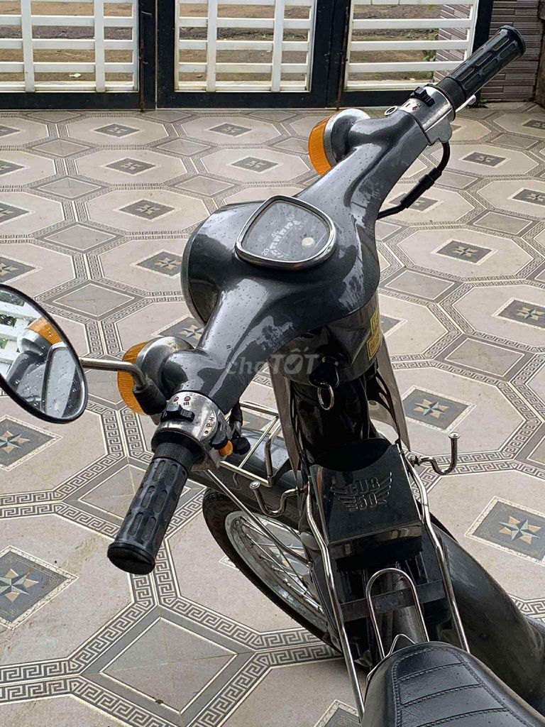 Bộ máy xe tốt tu sửa đi đc 1 năm h ko đi nên bán. Mua bán Xe máy tại Huyện Bảo Lâm Lâm Đồng được đăng bởi Tên chưa cung cấp hình 7