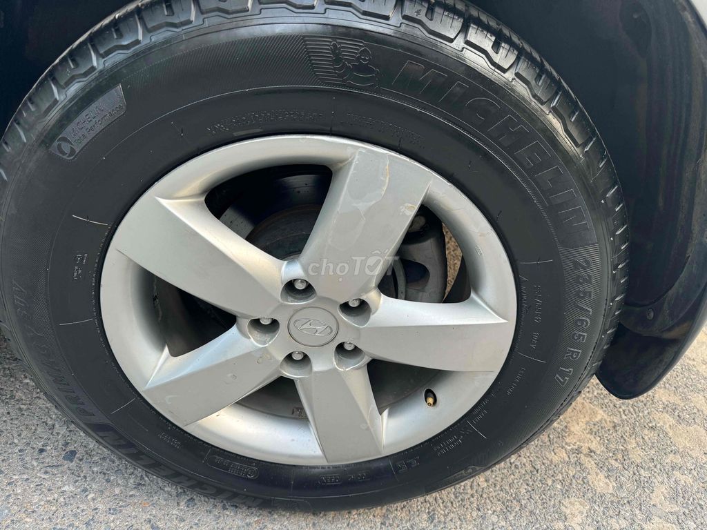 Hyundai Santa Fe 2008 tự động. Mua bán Ô tô tại Quận Hà Đông Hà Nội được đăng bởi Hiệp Xoăn Hà Đông hình 18