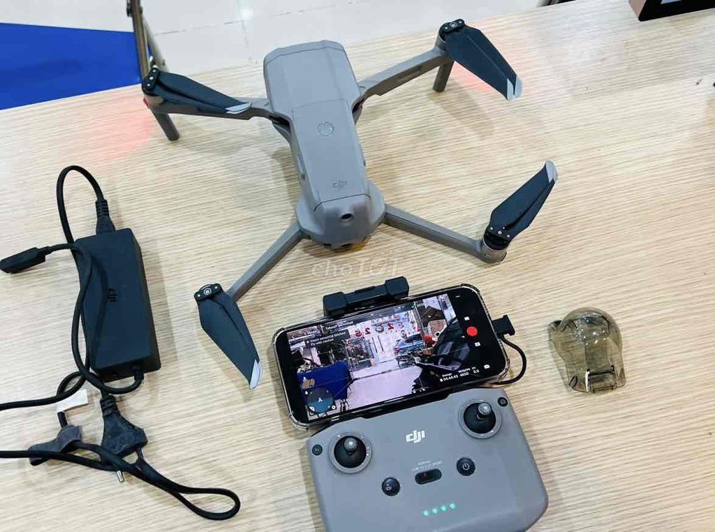 Em cần bán chiếc FlyCam DJI Mavic Air 2 Đầy đủ pk