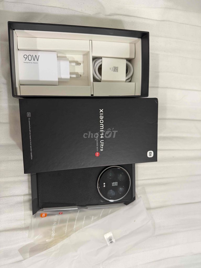 Xiaomi 14 Ultra 16GB/512GB Full Box Pin Trâu. Mua bán Điện thoại tại Thành phố Thủ Đức Tp Hồ Chí Minh được đăng bởi Home Phone hình 1
