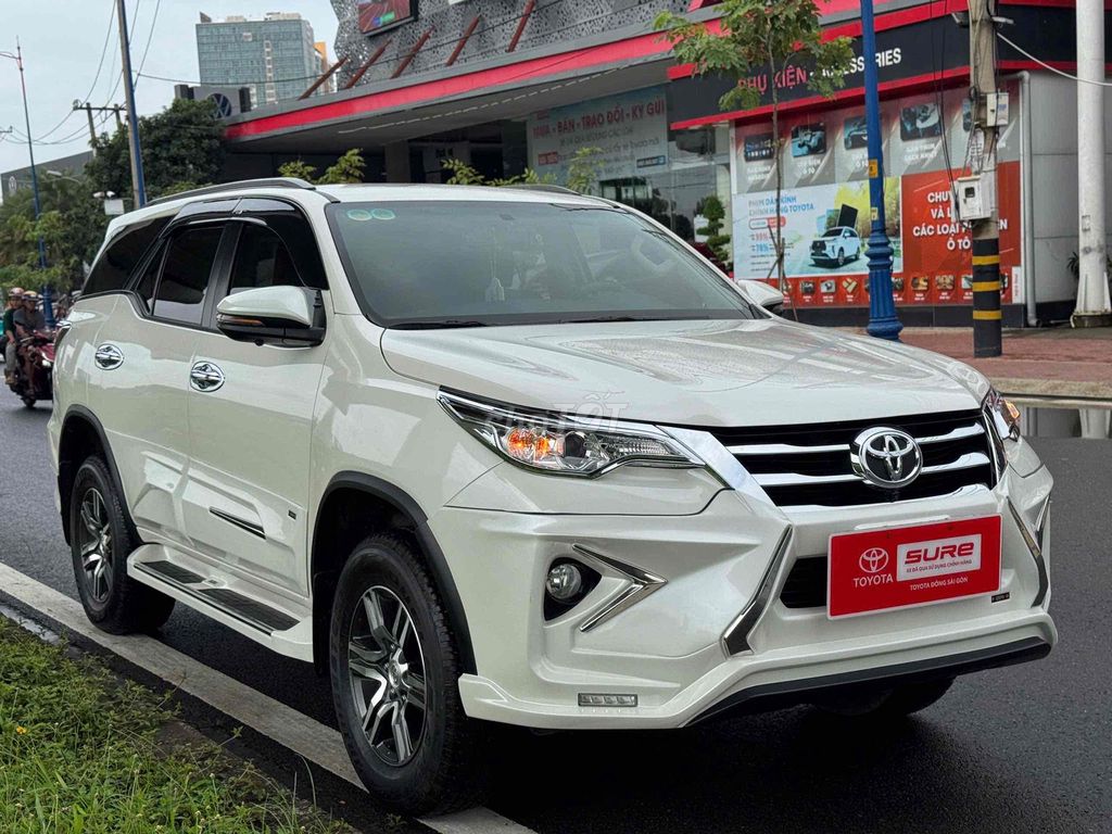 Fortuner 2019 2.7V 4x2 AT - 26000 km. Mua bán Ô tô tại Quận Gò Vấp Tp Hồ Chí Minh được đăng bởi Lộc Xe Cũ Toyota Đông Sài Gòn Nguyễn Văn Lượng hình 10