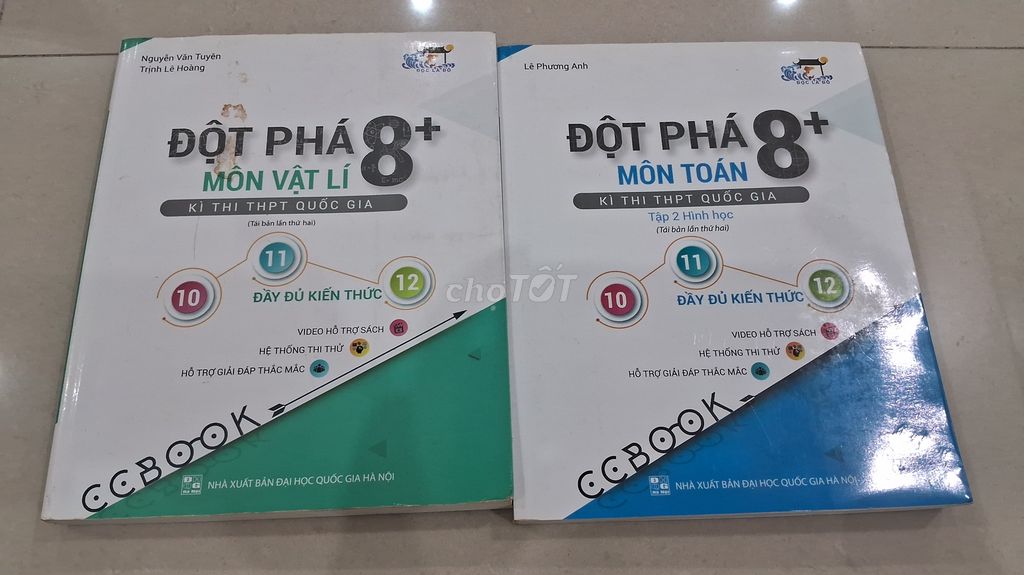 2 cuốn Đột phá 8+ Môn Vật Lí và Toán