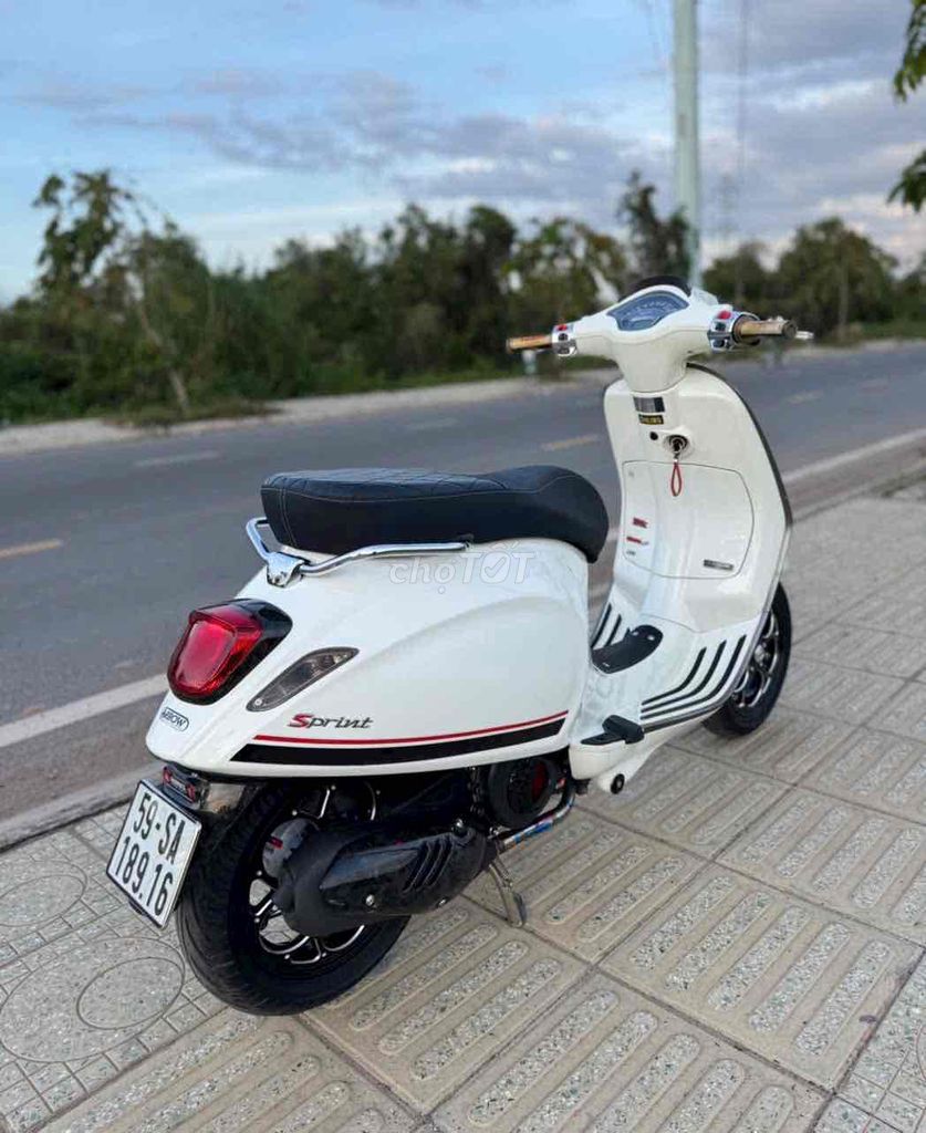 BÁN XE Vespa Sprint 2019 Kiểng bản Carbon. Mua bán Xe máy tại Quận 10 Tp Hồ Chí Minh được đăng bởi thái thanh tùng hình 8