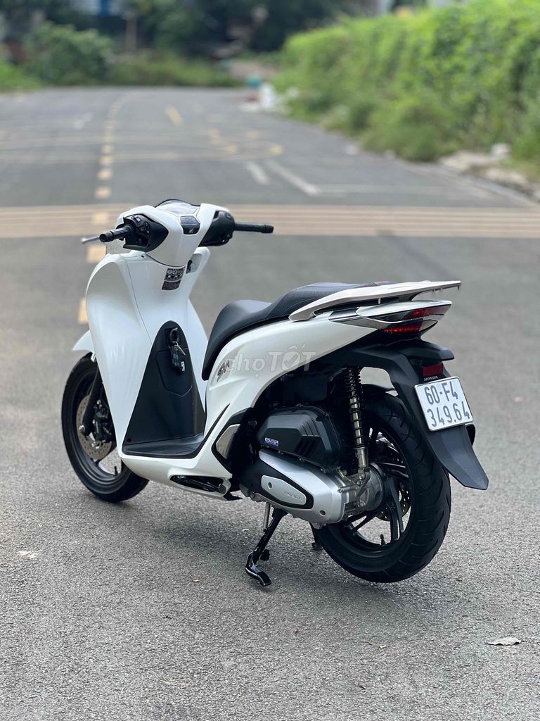 Shvn 125Cbs Trắng Đen Sporty 2023 Uỷ Quyền Có Góp🎉. Mua bán Xe máy tại Thành phố Biên Hòa Đồng Nai được đăng bởi Xe Máy Phát Đồng hình 4