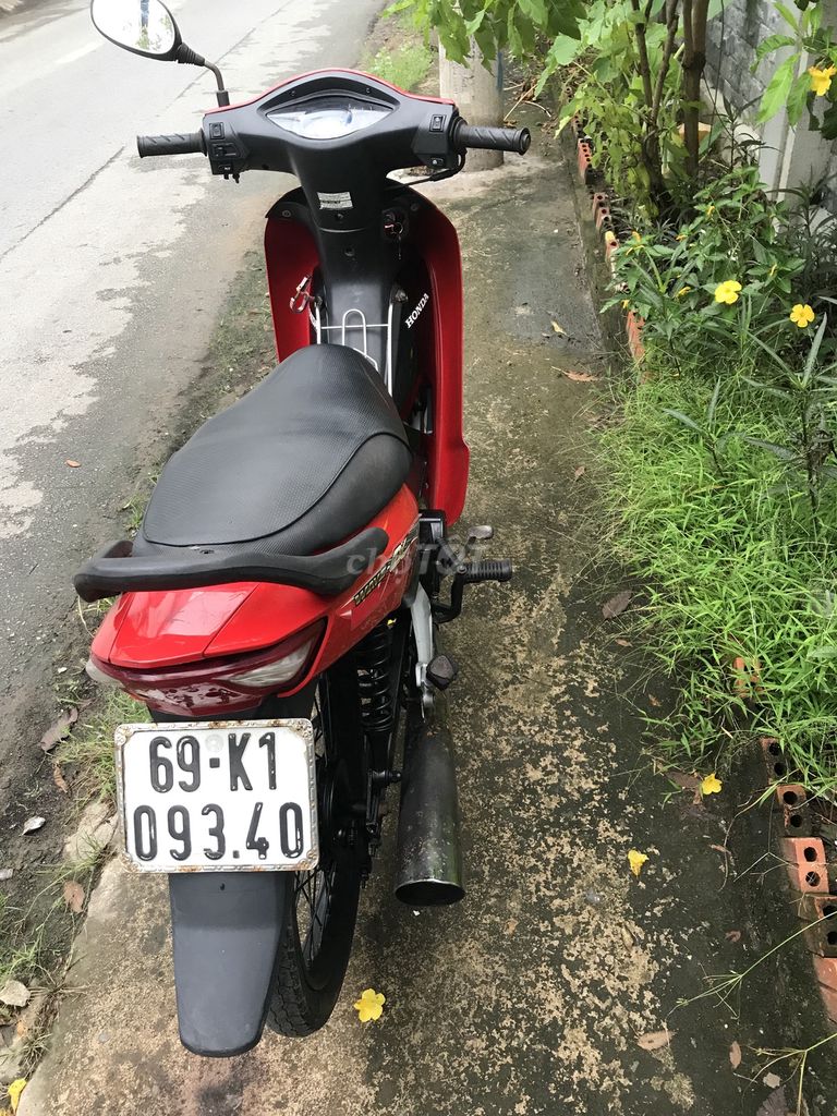 Xe wave màu đỏ. Mua bán Xe máy tại Huyện Bến Lức Long An được đăng bởi Nguyên  hình 3