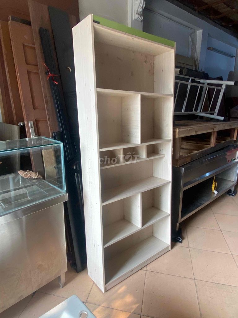 Kệ sách gỗ công nghiệp 1m65x90cm Rất mới. Mua bán Tủ, kệ gia đình tại Quận Nam Từ Liêm Hà Nội được đăng bởi Nguyễn Phúc hình 1