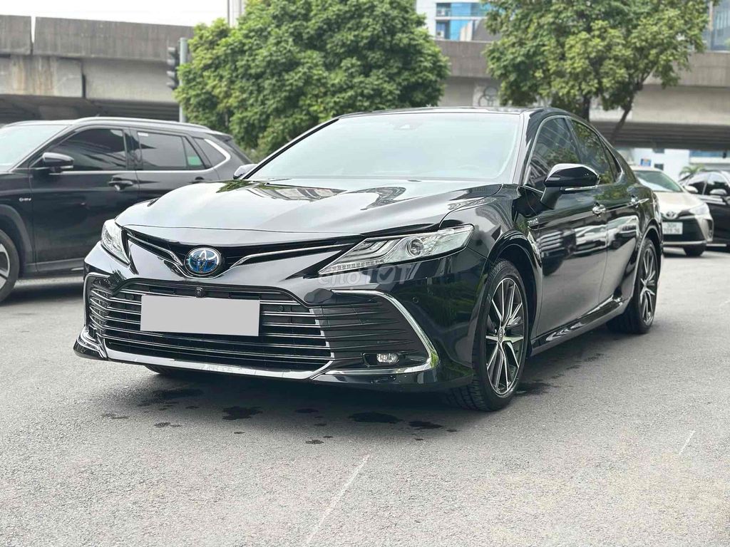 Toyota Camry 2.5 HEV 2022 như mới. Mua bán Ô tô tại Quận Nam Từ Liêm Hà Nội được đăng bởi Đại lý Toyota Mỹ Đình hình 5