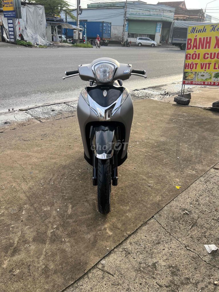 SH mode 2018 bản đặc biệt chính chủ 60 có trả góp. Mua bán Xe máy tại Huyện Trảng Bom Đồng Nai được đăng bởi cửa hàng xe máy Trần Sơn  hình 1