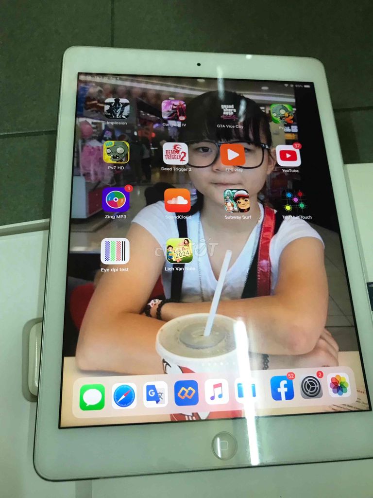 ipad air bản xài sim 4g. Mua bán Máy tính bảng tại Quận 4 Tp Hồ Chí Minh được đăng bởi Quỳnh Anh hình 1