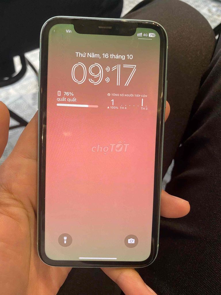 đổi máy nên bán iphone 11. Mua bán Điện thoại tại Thành phố Huế Thừa Thiên Huế được đăng bởi Nguyễn Văn Quốc hình 1