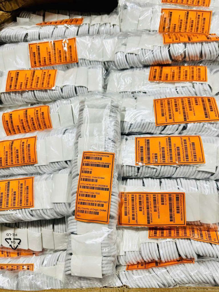 Cáp sạc SUPER FAST Type C Trắng. Mua bán Phụ kiện (Màn hình, Chuột...) tại Thành phố Thủ Đức Tp Hồ Chí Minh được đăng bởi Shop Cam và Thẻ hình 1