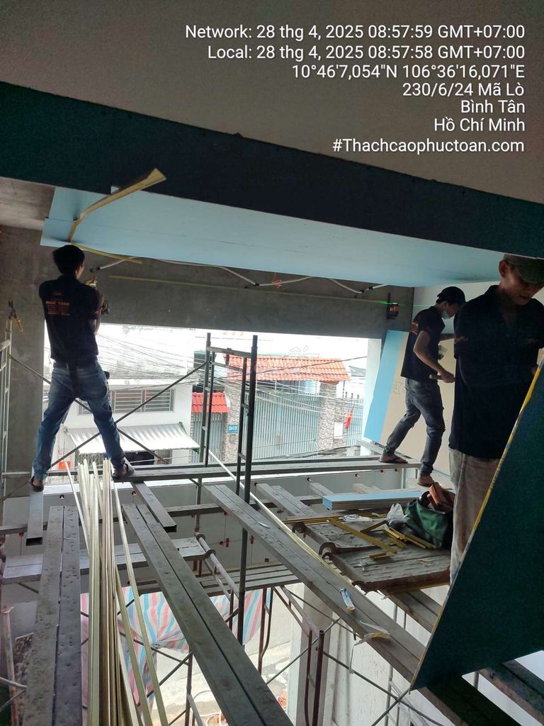 Nhận thi công trần thạch cao Trần nhựa lam sóng.. Dịch vụ tại Quận Bình Tân Tp Hồ Chí Minh được đăng bởi Phuc toan hình 3
