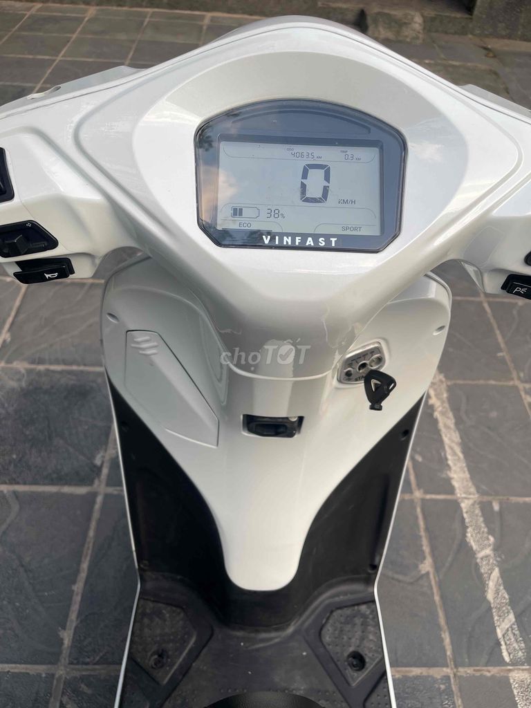 xe máy điện feliz s 2024 đi 4k km đẹp như mới.. Mua bán Xe điện tại Quận Thanh Xuân Hà Nội được đăng bởi Trần Phú hình 4