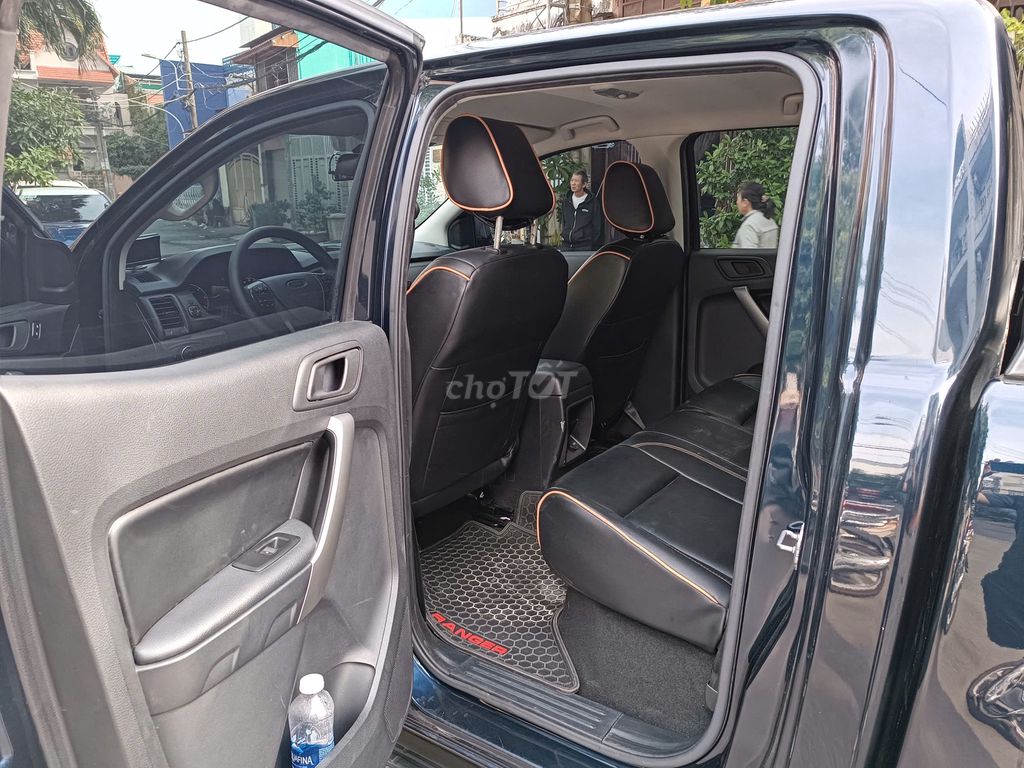 Ford Ranger model 2021 máy dầu số tự động. Mua bán Ô tô tại Quận 12 Tp Hồ Chí Minh được đăng bởi Thịnh 7951 hình 7