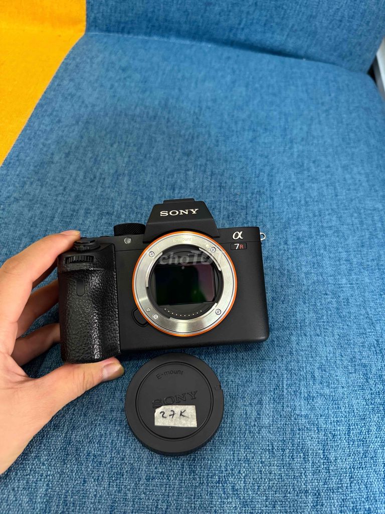 sony A7R Mark II đẹp khá, sensor sạch đẹp giá rẻ