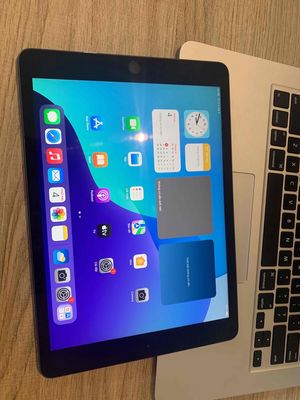 Ipad gen 8, bản 4G-LTE 32Gb zin chất. Mua bán Máy tính bảng tại Thành phố Buôn Ma Thuột Đắk Lắk được đăng bởi Hoàng Vũ