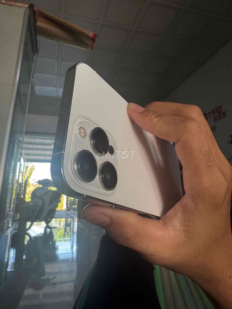 iPhone 13 Pro Max 128GB Trắng. Mua bán Điện thoại tại Huyện Cao Lãnh Đồng Tháp được đăng bởi Đoàn văn Lĩnh hình 1