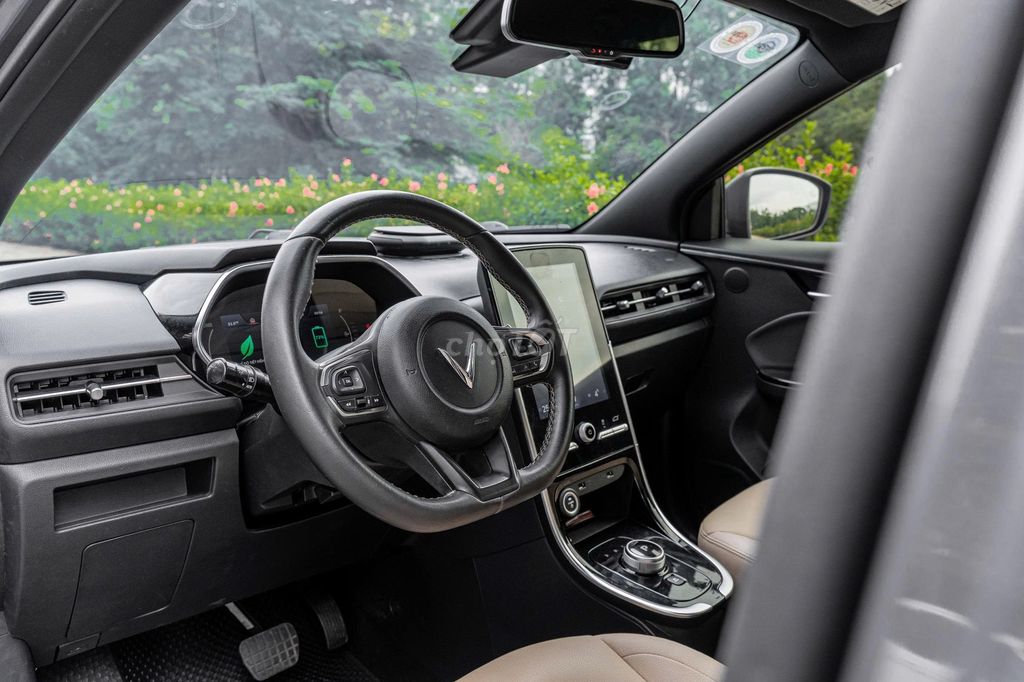 VinFast VFe34 2022  - 35700 km. Mua bán Ô tô tại Quận Bình Tân Tp Hồ Chí Minh được đăng bởi Nguyễn Khánh Hằng hình 15