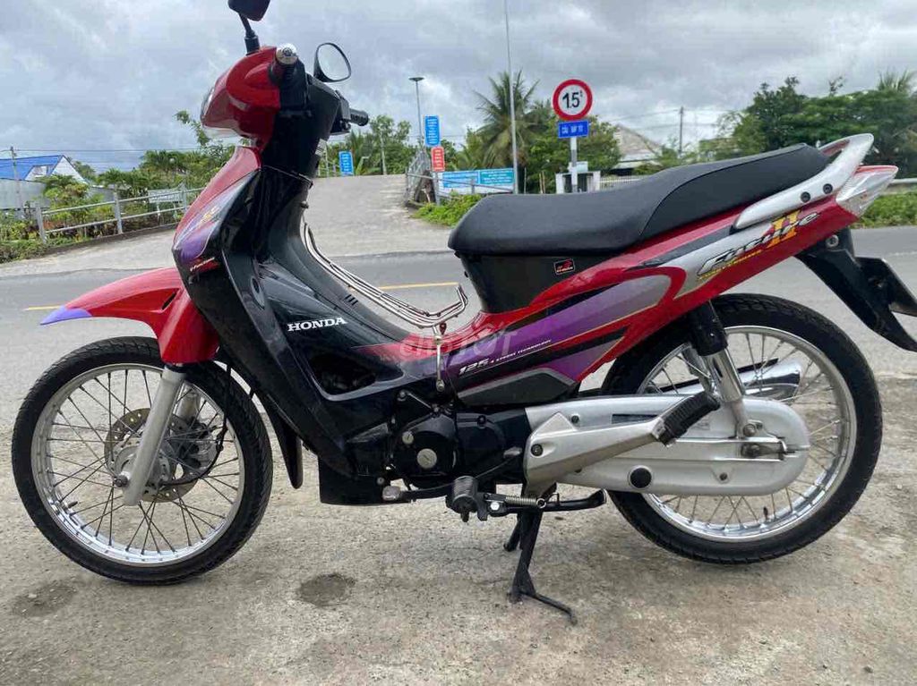 FUTURE 2. Mua bán Xe máy tại Quận Ô Môn Cần Thơ được đăng bởi Trần Sang hình 2
