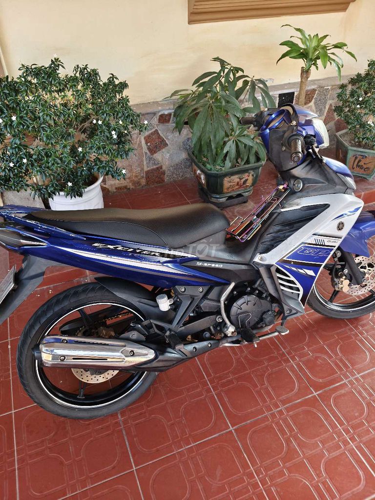 Возбудитель Yamaha 135 GP 2014, синий, белый