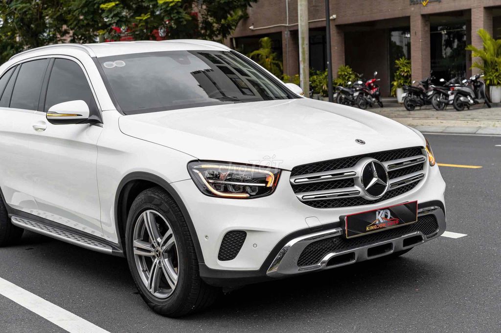 GLC200 (V1) FL 2023 màu trắng cá nhân siêu đẹp. Mua bán Ô tô tại Quận 7 Tp Hồ Chí Minh được đăng bởi Dương Phương hình 7